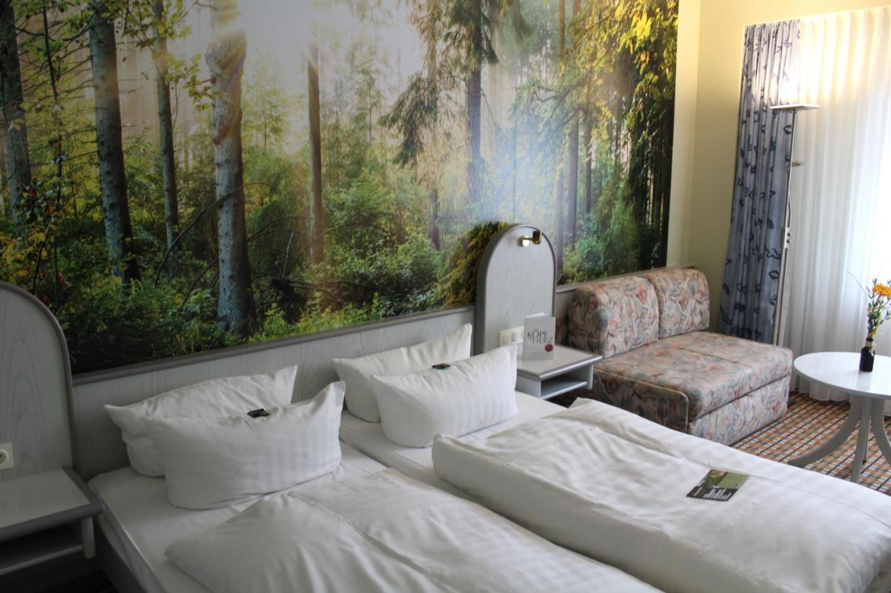Hotel Rennsteig Masserberg Bagian luar foto