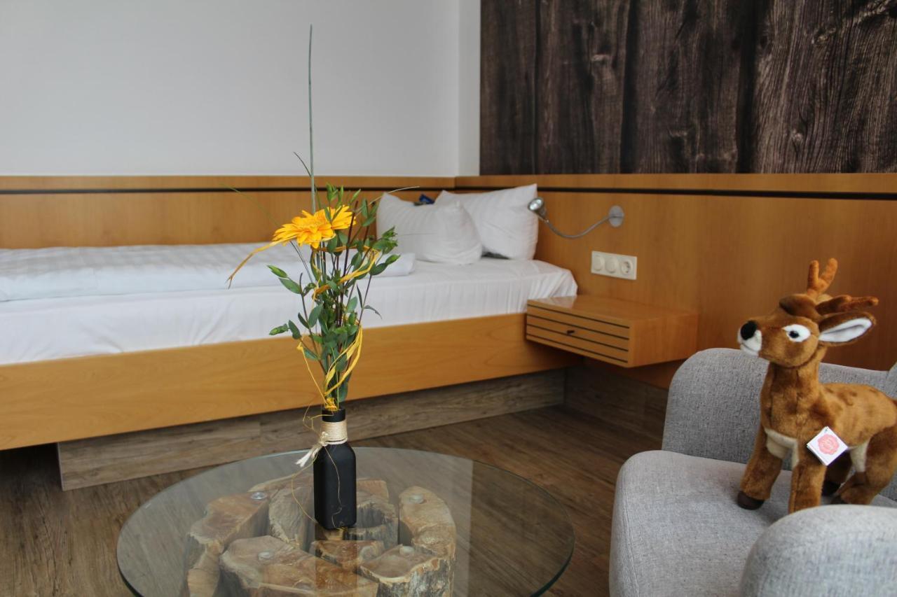 Hotel Rennsteig Masserberg Bagian luar foto