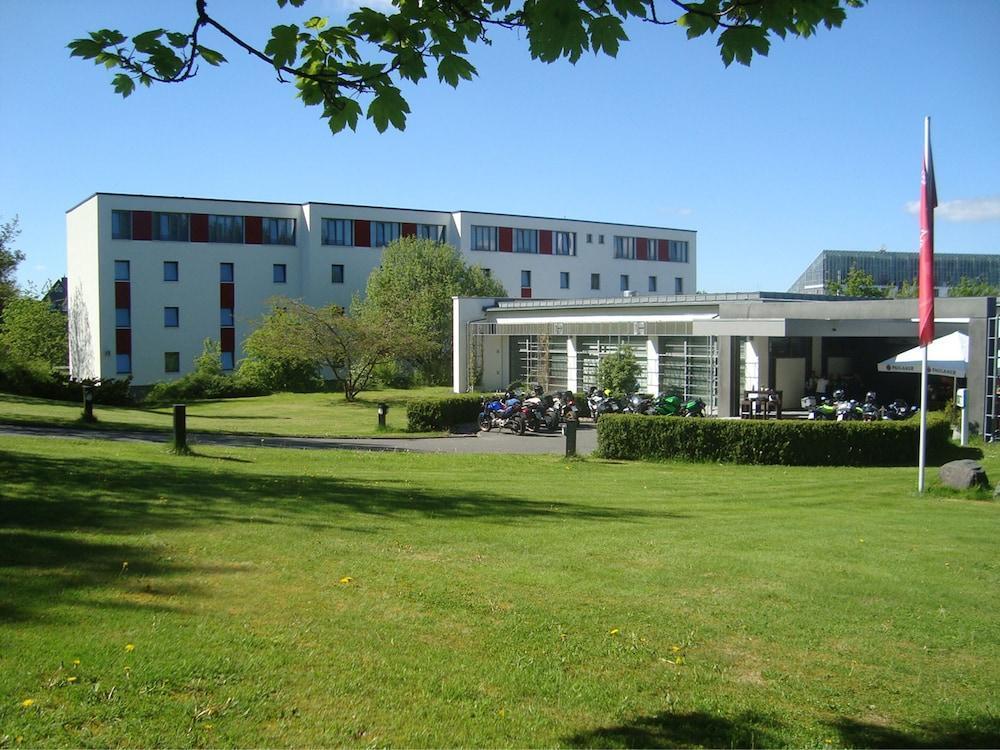 Hotel Rennsteig Masserberg Bagian luar foto