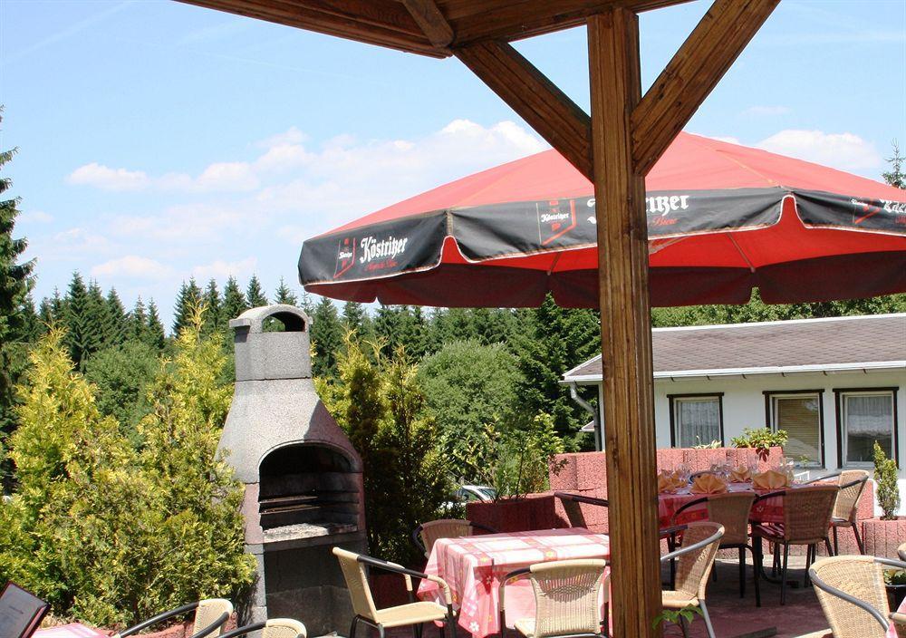 Hotel Rennsteig Masserberg Bagian luar foto